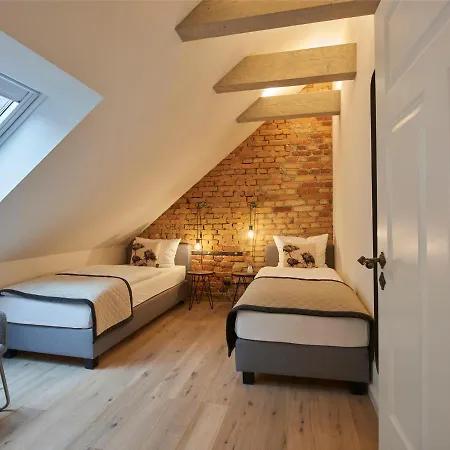 Via'S Appartements Und Ferienwohnungen Gorlitz Exterior photo